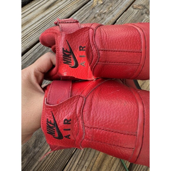 Nike Air Force 1 High University Red Black Size 9 AO2440-600